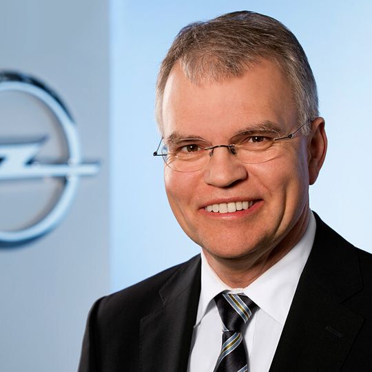 Ulrich Schumacher, 55, ist am 17. April 2013 mit Wirkung zum 1. Mai zum neuen Personalvorstand und Arbeitsdirektor der Adam Opel AG berufen worden. Ulrich Schumacher, 55, ist am 17. April 2013 mit Wirkung zum 1. Mai zum neuen Personalvorstand und Arbeitsdirektor der Adam Opel AG berufen worden.