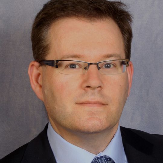 Francois Epp ist für die Distribution und technische Unterstützung der kompletten PPS-Produktpalette sowie der Produkte des englischen Herstellers N4L zuständig.