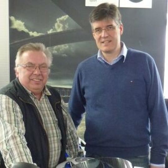 Seit dem 1. März 2013 sind der leidenschaftliche Tüftler „Berni“ alias Bernhard Klumpjan und sein neuer Kompagnon Jürgen Steverding nun gemeinsam unter dem Dach der neu gegründeten Innovation B GmbH unterwegs. Seit dem 1. März 2013 sind der leidenschaftliche Tüftler „Berni“ alias Bernhard Klumpjan und sein neuer Kompagnon Jürgen Steverding nun gemeinsam unter dem Dach der neu gegründeten Innovation B GmbH unterwegs.