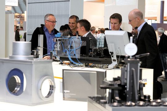 Die Weltleitmesse der Qualitätssicherung, die Control, empfängt Fachbesucher aus der ganzen Welt. Die Weltleitmesse der Qualitätssicherung, die Control, empfängt Fachbesucher aus der ganzen Welt.