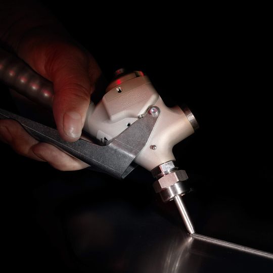 Auch für manuelle Anwendungen hat SCA die richtigen Produkte. Auch für manuelle Anwendungen hat SCA die richtigen Produkte.