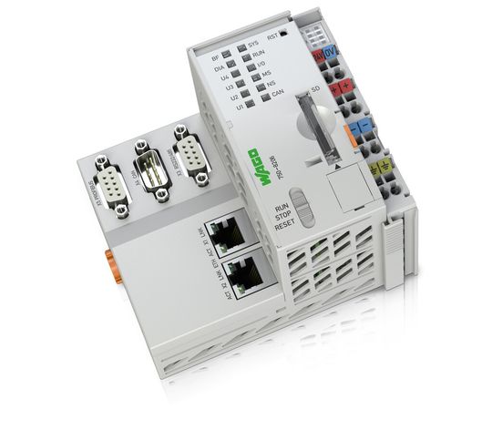 Der PFC200 ist standardmässig mit zwei Ethernet-Anschlüssen ausgestattet. Der PFC200 ist standardmässig mit zwei Ethernet-Anschlüssen ausgestattet.
