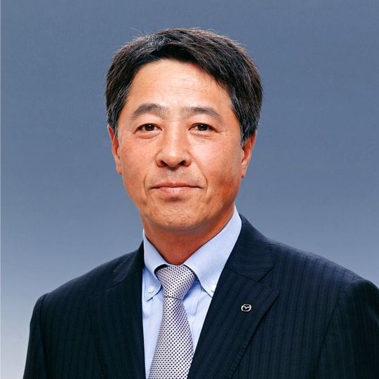 Masamichi Kogai wird ab dem 25. Juni 2013 als CEO die Geschicke von Mazda lenken. Masamichi Kogai wird ab dem 25. Juni 2013 als CEO die Geschicke von Mazda lenken.