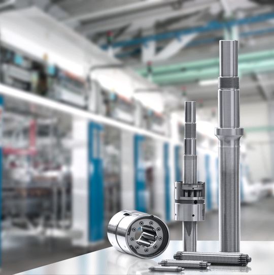 Bild 1: Elektrisch angetriebene Planetengewindetriebe können auf kleinem Raum hohe Kräfte bewegen. Bild 1: Elektrisch angetriebene Planetengewindetriebe können auf kleinem Raum hohe Kräfte bewegen.