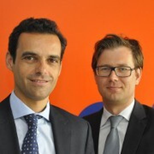 Alberto Sanz de Lama (li.), Geschäftsführer Autoscout 24, und Philipp Schwenke, Autoscout 24 Trucks, stellten das erste Autoscout-24-Trucks-Konjunkturbarometer vor. Alberto Sanz de Lama (li.), Geschäftsführer Autoscout 24, und Philipp Schwenke, Autoscout 24 Trucks, stellten das erste Autoscout-24-Trucks-Konjunkturbarometer vor.