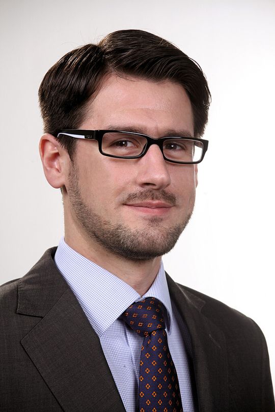Dr. Dominik Erhard, Raumedic: „Moldflon spart unseren Kunden bares Geld!“ Dr. Dominik Erhard, Raumedic: „Moldflon spart unseren Kunden bares Geld!“
