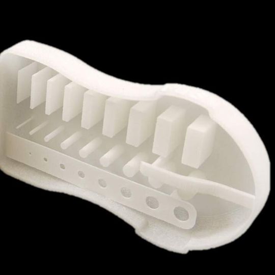 EOS und Krall Kunststoff-Recycling unterstützen EOS-Kunden bei der Entsorgung des Polyamid-Gebrauchtpulvers.