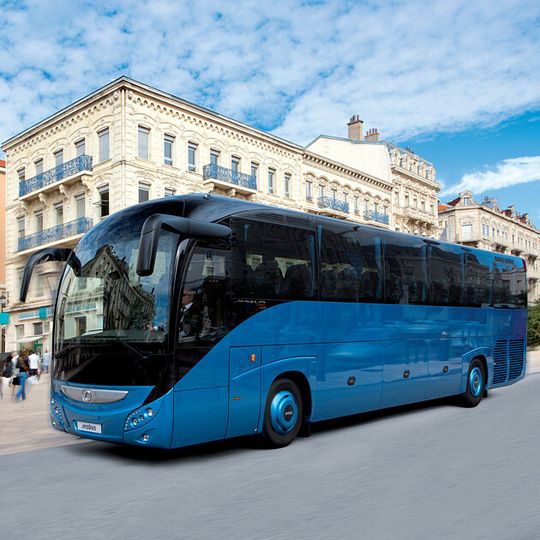 Iveco hat seine Bussparte umbenannt: Statt Irisbus heißt der Geschäftszweig nun Iveco Bus. Iveco hat seine Bussparte umbenannt: Statt Irisbus heißt der Geschäftszweig nun Iveco Bus.