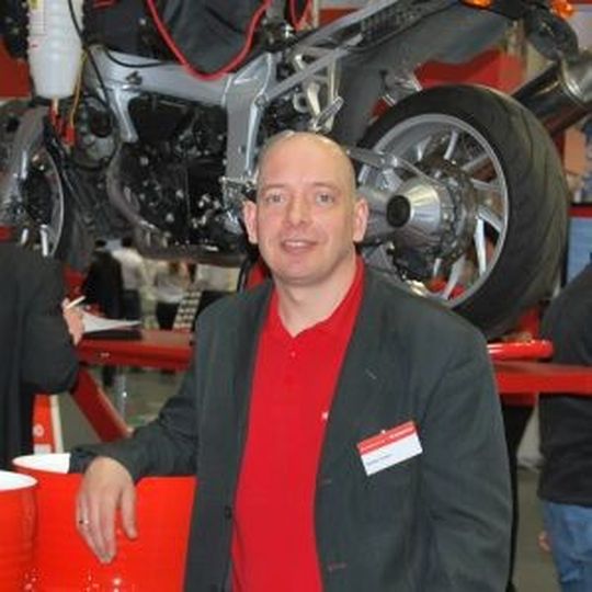 Stefan Onken, Leiter Motorrad bei Matthies, auf der Transtech 13 in Hamburg. Stefan Onken, Leiter Motorrad bei Matthies, auf der Transtech 13 in Hamburg.