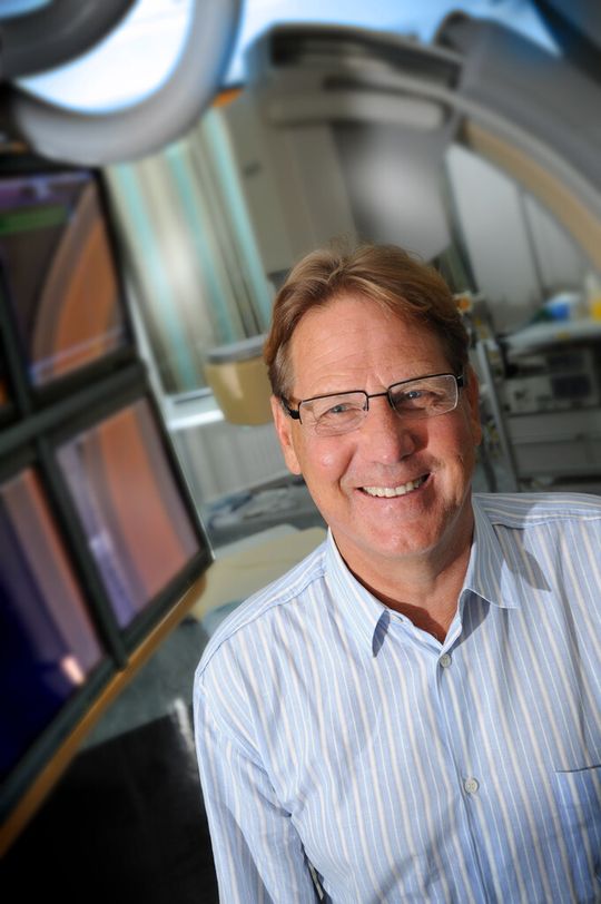 Dr. John Ormiston attestiert dem Promus Premier Stent eine ausgezeichnete Sicherheit und Wirksamkeit. Dr. John Ormiston attestiert dem Promus Premier Stent eine ausgezeichnete Sicherheit und Wirksamkeit.