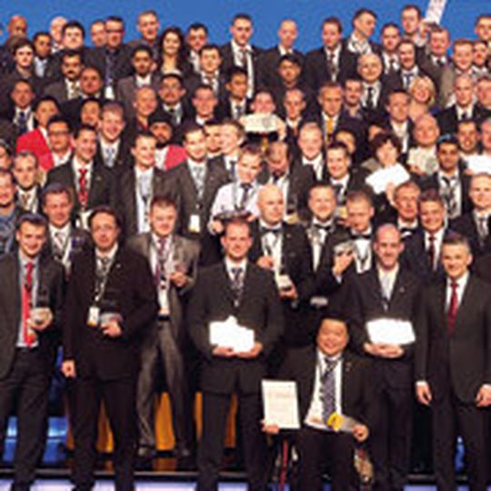 300 Teilnehmer aus 80 Ländern kamen zur „Retail Qualification World Championship“ nach Wolfsburg. 300 Teilnehmer aus 80 Ländern kamen zur „Retail Qualification World Championship“ nach Wolfsburg.