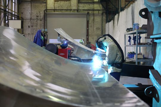 Aluminiumkonstruktion zur Vergrösserung der Windangriffsfläche eines Rotorblattes. Aluminiumkonstruktion zur Vergrösserung der Windangriffsfläche eines Rotorblattes.