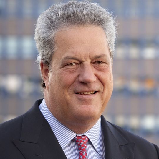 „Fast ein Viertel der russischen Maschinenimporte kommt aus Deutschland“, erklärte VDMA-Präsident Dr. Thomas Lindner anlässlich einer Pressekonferenz in Moskau. „Fast ein Viertel der russischen Maschinenimporte kommt aus Deutschland“, erklärte VDMA-Präsident Dr. Thomas Lindner anlässlich einer Pressekonferenz in Moskau.