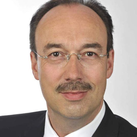 Heiko Meyer leitet ab sofort HP Deutschland als Vice President und demnächst auch als Vorsitzender der Geschäftsführung. Heiko Meyer leitet ab sofort HP Deutschland als Vice President und demnächst auch als Vorsitzender der Geschäftsführung.