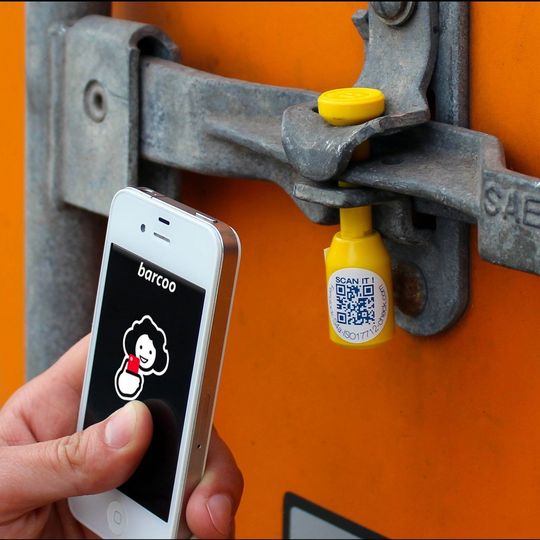 Zum Scannen des Siegels ist nur eine kostenlos erhältliche Smartphone-App wie beispielsweise Barcoo notwendig. Zum Scannen des Siegels ist nur eine kostenlos erhältliche Smartphone-App wie beispielsweise Barcoo notwendig.