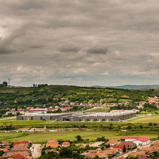 Der Bosch-Standort in Blaj: Hier fertigt Bosch in drei Produktionshallen Kraftfahrzeug- undIndustrietechnik. Der Bosch-Standort in Blaj: Hier fertigt Bosch in drei Produktionshallen Kraftfahrzeug- undIndustrietechnik.