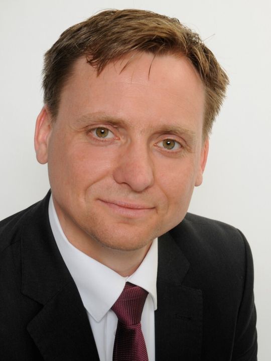 Thomas Mencke von SGS rät: „Hersteller müssen aktiv werden und gemeinsam mit einer Zertifizierungsstelle einen Antrag bei der russischen Behörde Roszdravnadzor stellen.“ Thomas Mencke von SGS rät: „Hersteller müssen aktiv werden und gemeinsam mit einer Zertifizierungsstelle einen Antrag bei der russischen Behörde Roszdravnadzor stellen.“