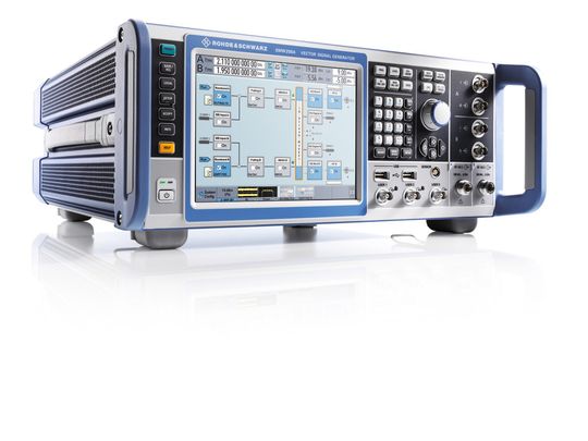 R&S SMW200A: Der High-End Vektorsignalgenerator ist in der Lage, komplexe Testaufbauten bei der Entwicklung von mobilen Endgeräten und Basisstationen einfacher zu gestalten R&S SMW200A: Der High-End Vektorsignalgenerator ist in der Lage, komplexe Testaufbauten bei der Entwicklung von mobilen Endgeräten und Basisstationen einfacher zu gestalten