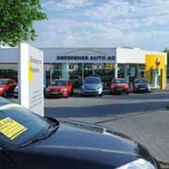 Klar und sachlich präsentiert sich der Renault-Betrieb der Dresdener Auto AG. Klar und sachlich präsentiert sich der Renault-Betrieb der Dresdener Auto AG.