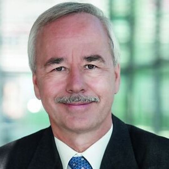 Jan W. Wagner, Vorstandsvorsitzender Creditplus-Bank: „Man muss verlässlich, schnell und berechenbar sein – und attraktive Finanzierungskonditionen haben.“ Jan W. Wagner, Vorstandsvorsitzender Creditplus-Bank: „Man muss verlässlich, schnell und berechenbar sein – und attraktive Finanzierungskonditionen haben.“