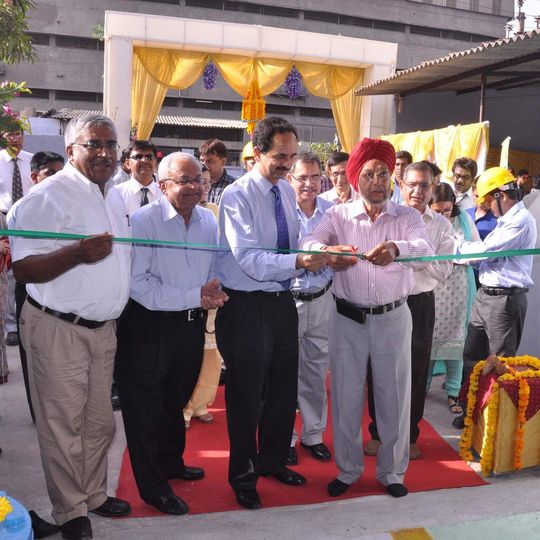 From left R. Murthy - VP & Business Head CSS and Corporate Quality Assurance, Jayant Sapre - ED, Sanjay Kirloskar - Chairman & MD of KBL and H. S. Kohli – ED of Reliance Industrie From left R. Murthy - VP & Business Head CSS and Corporate Quality Assurance, Jayant Sapre - ED, Sanjay Kirloskar - Chairman & MD of KBL and H. S. Kohli – ED of Reliance Industrie