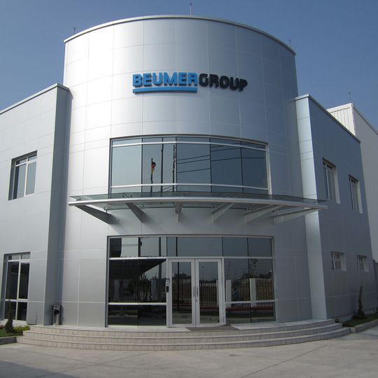 The Beumer Group celebrated the official opening of the new factory building in Thailand, located in the eastern Chachoengsao Province. The Beumer Group celebrated the official opening of the new factory building in Thailand, located in the eastern Chachoengsao Province.