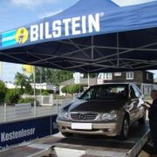 Klein, kompakt, mobil: Der Bilstein-Fahrwerktester ist überall einsetzbar.