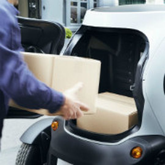 Renault hat aus dem Twizy einen Mictrotransporter gemacht. Renault hat aus dem Twizy einen Mictrotransporter gemacht.