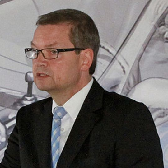 Michael Fried, Geschäftsführer von Röhm, bei der Eröffnungsrede:„Um direkt von der aufstrebenden Wirtschaft in der Türkei zu profitieren, entsteht dort eine Niederlassung.“ Michael Fried, Geschäftsführer von Röhm, bei der Eröffnungsrede:„Um direkt von der aufstrebenden Wirtschaft in der Türkei zu profitieren, entsteht dort eine Niederlassung.“