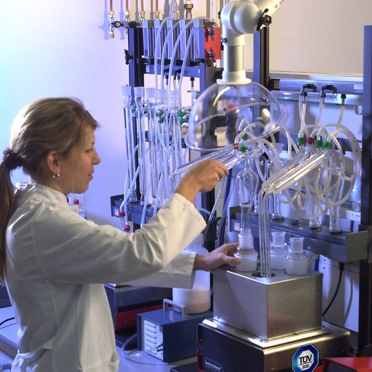 Tüv Süd hat die 10 wichtigsten Regeln für die Chemikalien-Registrierung unter Reach erarbeitet. Tüv Süd hat die 10 wichtigsten Regeln für die Chemikalien-Registrierung unter Reach erarbeitet.