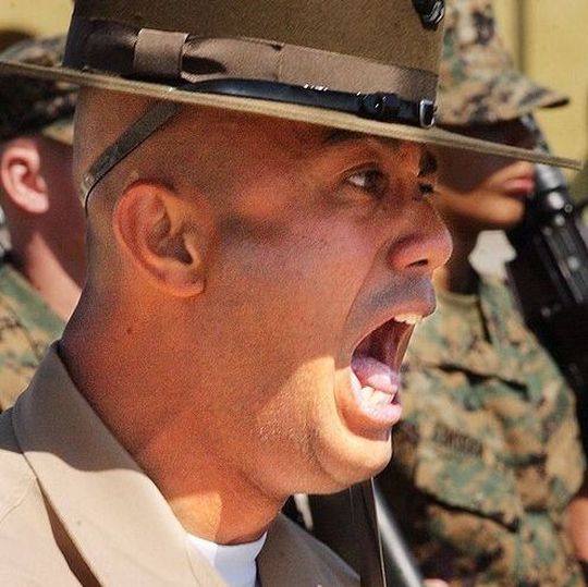 Beim United States Marine Corps mag dieser Führungsstil funktionieren – im modernen Unternehmen nicht.