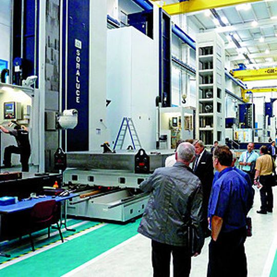 Blick in die Fertigung von Danobat Soraluce im spanischen Elgoibar. Das Unternehmen stellt Bohr-, Fräs- und Schleifmaschinen her. Blick in die Fertigung von Danobat Soraluce im spanischen Elgoibar. Das Unternehmen stellt Bohr-, Fräs- und Schleifmaschinen her.