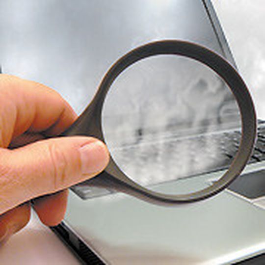 Die digitale Kommunikation lässt sich leicht anzapfen. Doch es gibt auch Gegenstrategien.