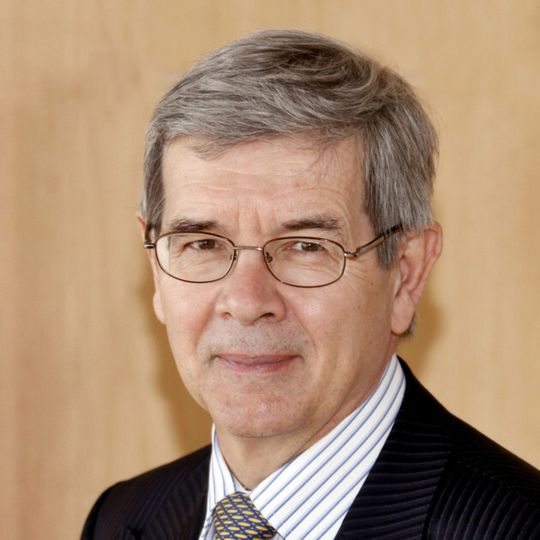 PSA-Chef Varin denkt laut eines Medienberichts über den Verkauf der Finanzsparte nach. PSA-Chef Varin denkt laut eines Medienberichts über den Verkauf der Finanzsparte nach.