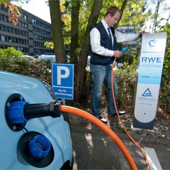 In Deutschland steht der Durchbruch des E-Autos noch aus. In Deutschland steht der Durchbruch des E-Autos noch aus.