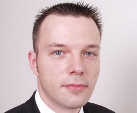 „MirrorBit Eclipse reduziert die Herstellungskoste für Highend-Handys deutlich“, Patrick Le Bihan, Spansion „MirrorBit Eclipse reduziert die Herstellungskoste für Highend-Handys deutlich“, Patrick Le Bihan, Spansion