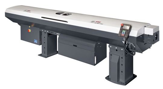 Auf der Fachmesse EMO in Hannover wird LNS das neue Stangenladegerät Alpha 552 das erste Mal in Europa präsentieren. Auf der Fachmesse EMO in Hannover wird LNS das neue Stangenladegerät Alpha 552 das erste Mal in Europa präsentieren.