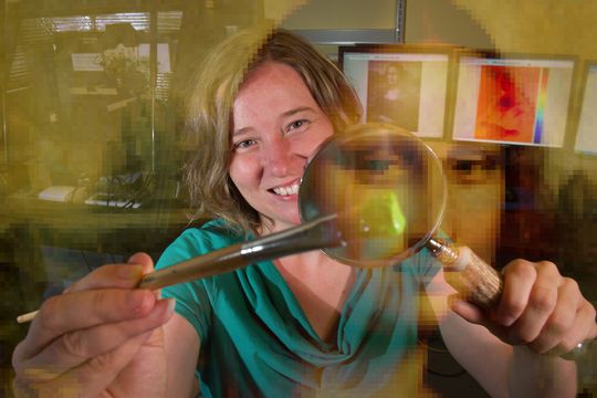 Malen mit einem Nanolithographie-Prozess: Das gelang Professorin Jennifer Curtis bei der Mini Lisa Malen mit einem Nanolithographie-Prozess: Das gelang Professorin Jennifer Curtis bei der Mini Lisa
