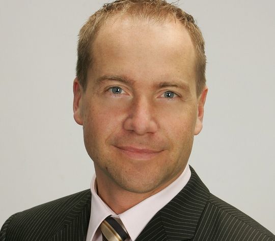 Peter Stelter ist Vorstand bei E&K Data. Peter Stelter ist Vorstand bei E&K Data.
