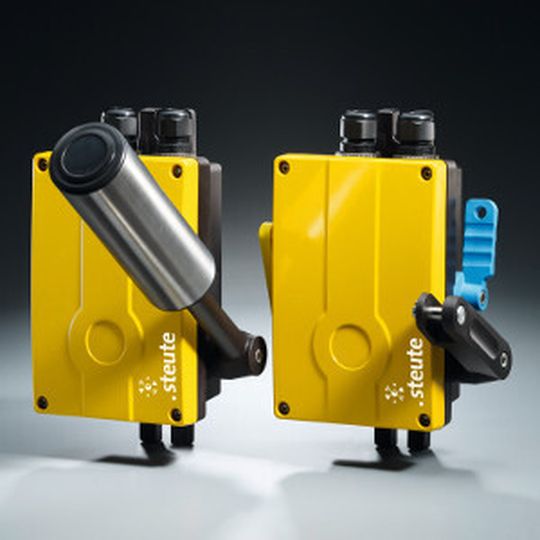 Der Bandschieflaufschalter ZS 91 SR nutzt dasselbe Gehäuse wie der ZS 91 S.