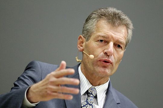 Heinz Karrer, prédestiné à prendre la présidence d'economiesuisse. Heinz Karrer, prédestiné à prendre la présidence d'economiesuisse.