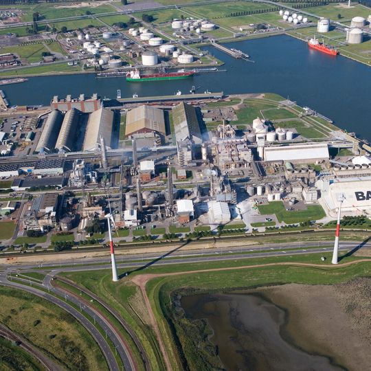 BASF's Antwerpen site, the company's second largest folloing its headquarters in Ludwigshafen. BASF's Antwerpen site, the company's second largest folloing its headquarters in Ludwigshafen.