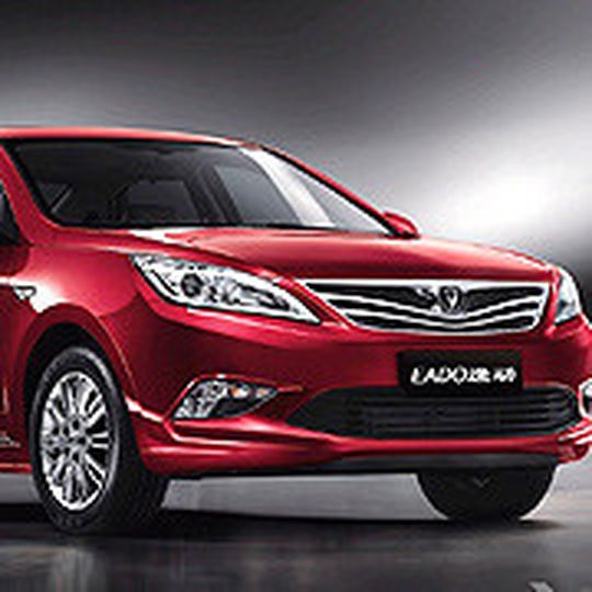 Changan will mit sechs Modellen zur IAA kommen. Eines davon soll der Eado sein, der in der Golf-Klasse antritt. Changan will mit sechs Modellen zur IAA kommen. Eines davon soll der Eado sein, der in der Golf-Klasse antritt.