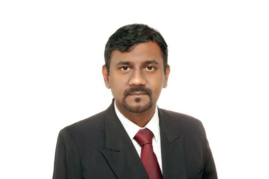 Herr Sinna Sinnathura ist der neue Asia Sales Director bei Rotronic. Herr Sinna Sinnathura ist der neue Asia Sales Director bei Rotronic.