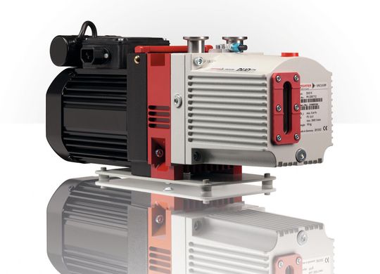 The DuoLine vacuum pumps are offered with a conventional radial shaft sealing ring or with a magnetic coupling. The DuoLine vacuum pumps are offered with a conventional radial shaft sealing ring or with a magnetic coupling.
