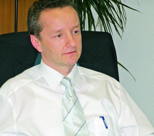 Heinz Fetzer, Geschäftsführer Extra Computer. Heinz Fetzer, Geschäftsführer Extra Computer.
