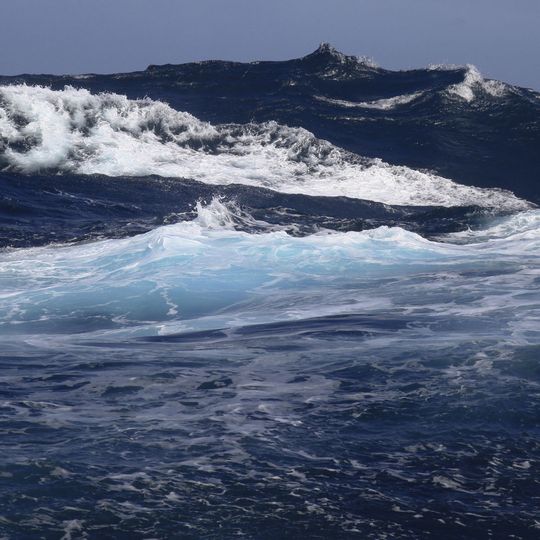 Abb. 1: Die Ozeane werden im Zuge des Klimawandels nicht nur wärmer, sie versauern auch zunehmend durch sinkende pH-Werte. Abb. 1: Die Ozeane werden im Zuge des Klimawandels nicht nur wärmer, sie versauern auch zunehmend durch sinkende pH-Werte.