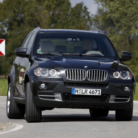 Auch Fahrzeuge des Modells X5 sind vom Rückruf betroffen. Auch Fahrzeuge des Modells X5 sind vom Rückruf betroffen.