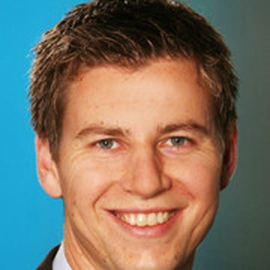 Thilo Ehnis (32): Seit 1. September neuer Vertriebschef für Zweiradreifen bei Michelin Deutschland. Thilo Ehnis (32): Seit 1. September neuer Vertriebschef für Zweiradreifen bei Michelin Deutschland.