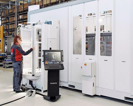 Den FPC-750 mit der jüngsten Version der MMS-Steuerung zeigt Fastems auch auf der EMO. Den FPC-750 mit der jüngsten Version der MMS-Steuerung zeigt Fastems auch auf der EMO.